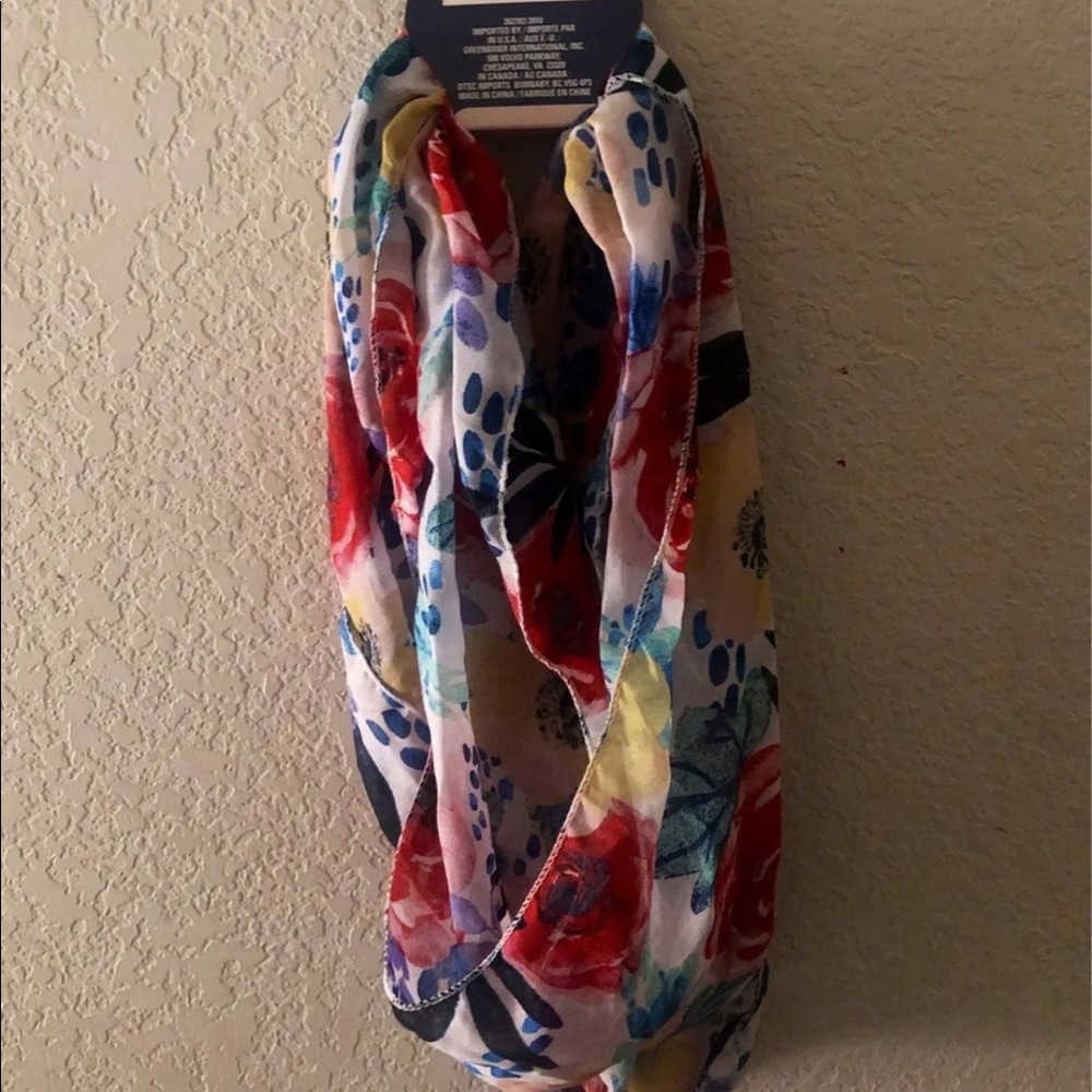 Infinity scarf - Picture 4 of 4